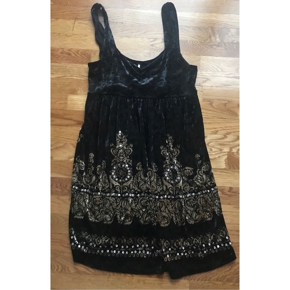 Free People Dresses & Skirts - FREE PEOPLE Velvet Dress